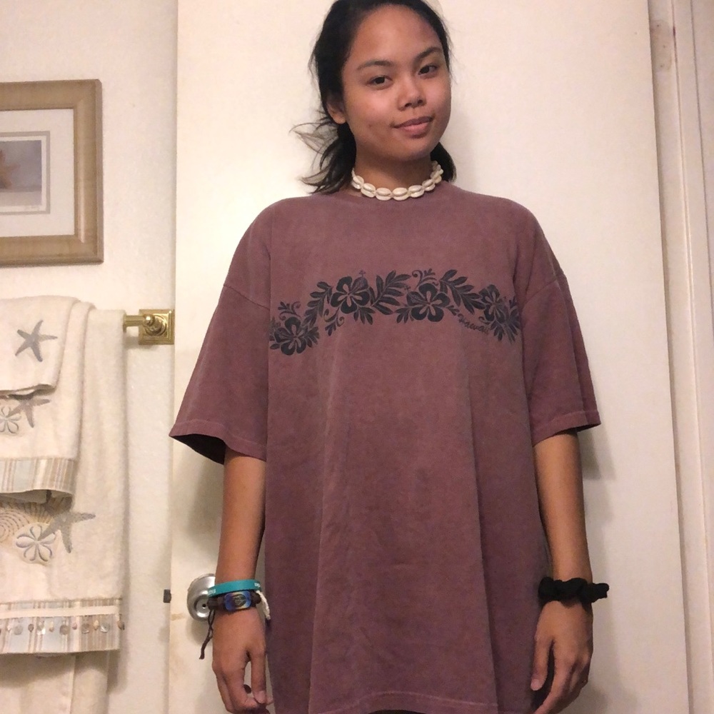 (very) oversized hawaii t-shirt
